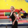 britney-spears-drinking-16